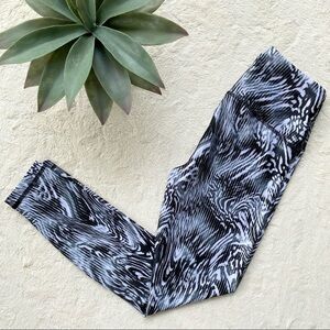 Playground black white zebra high rise leggings SM